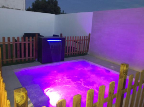 Vivienda con piscina Jacuzzi